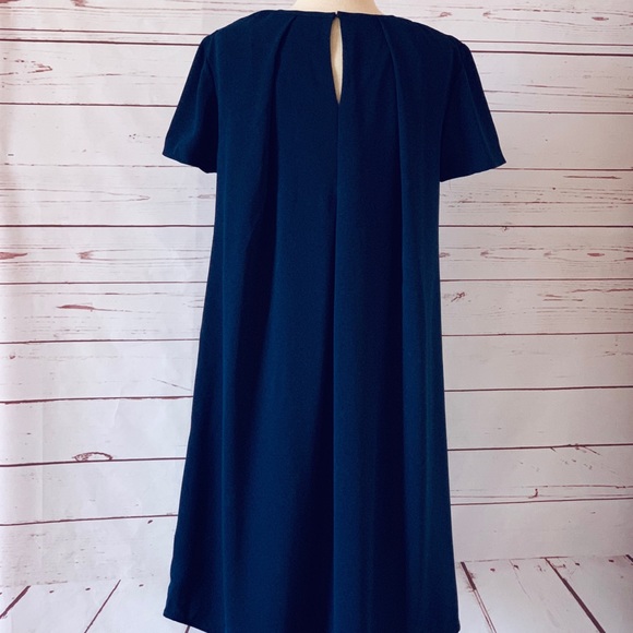 New TRINA TURK Sz 4 Floramaria dress blue NWOT - Picture 6 of 8